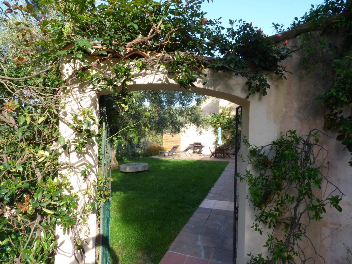 Chateauneuf-Grasse Apartment Cezanne With Heated Pool And Private Garden מראה חיצוני תמונה