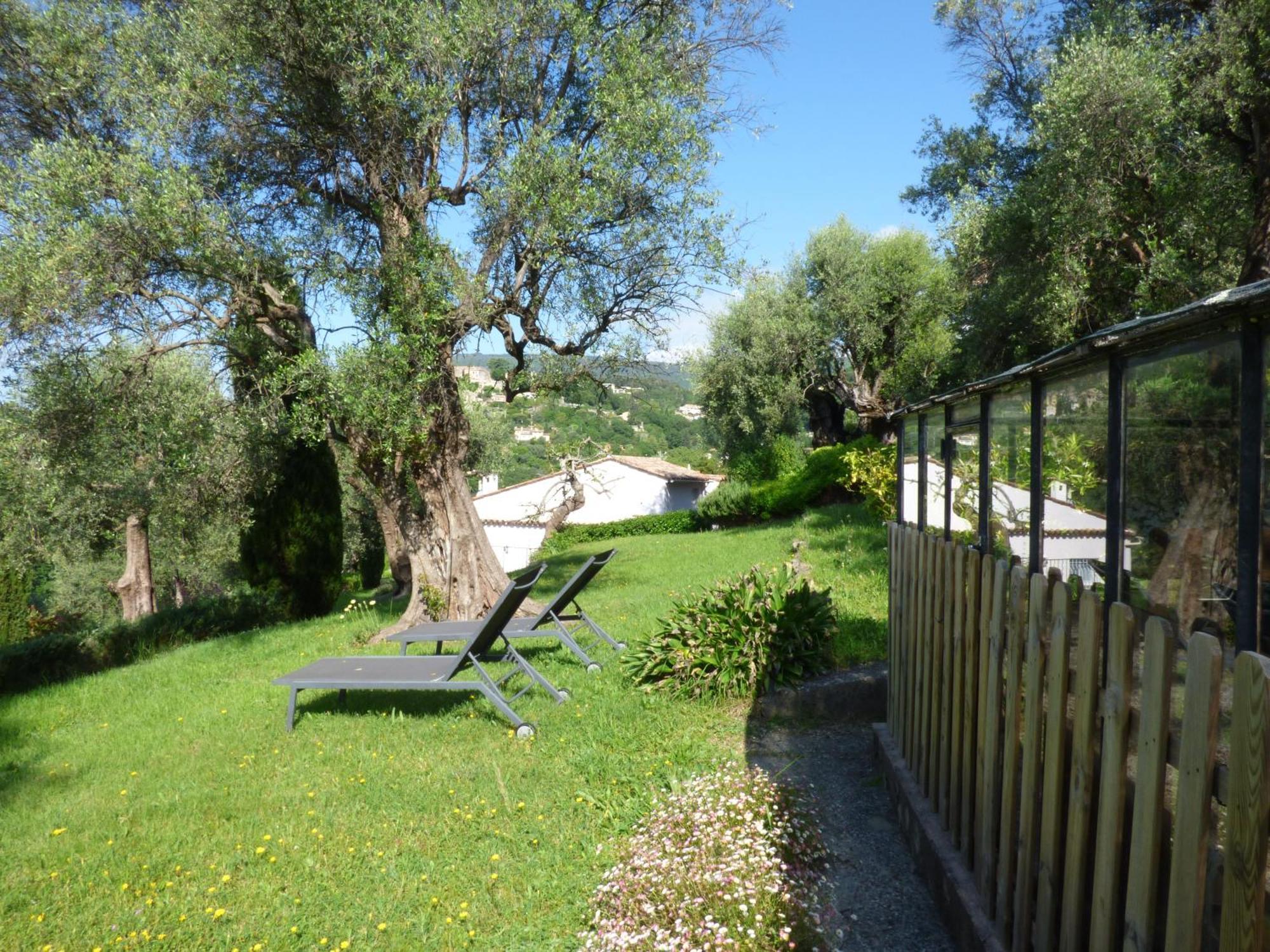 Chateauneuf-Grasse Apartment Cezanne With Heated Pool And Private Garden מראה חיצוני תמונה