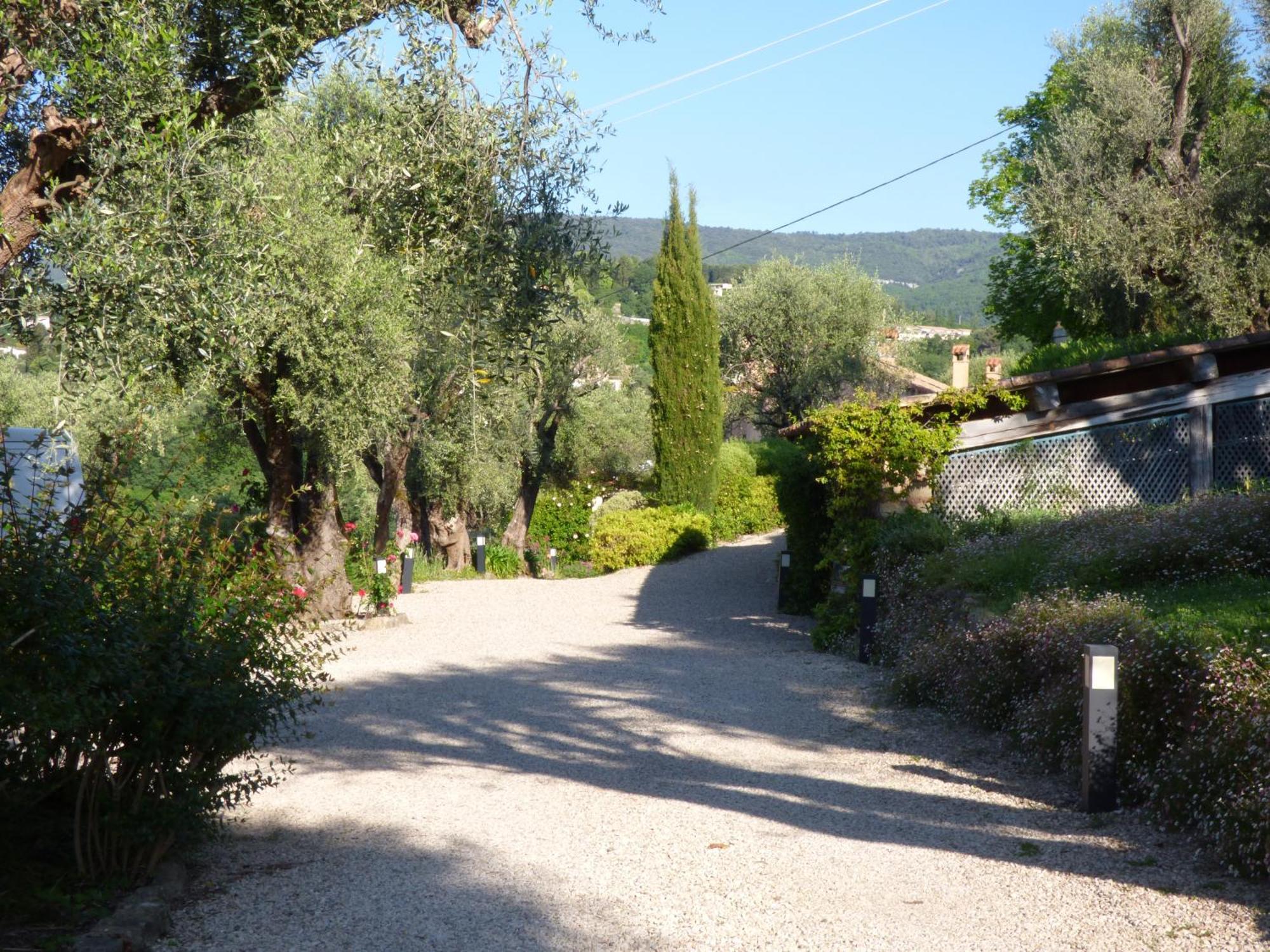 Chateauneuf-Grasse Apartment Cezanne With Heated Pool And Private Garden מראה חיצוני תמונה